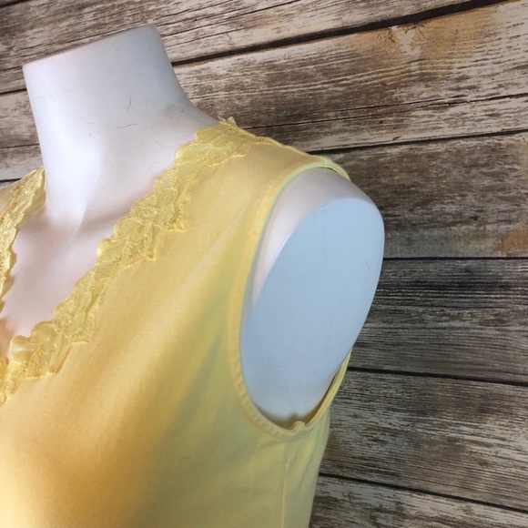 Coldwater Creek V- Neck Tank Top - Small - Picture 4 of 8